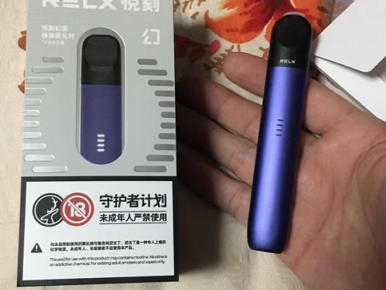 cf烟弹和悦刻烟弹哪个好抽一点啊视频